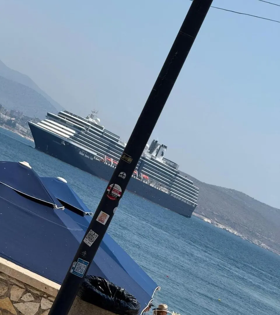 Marina Wave Apartments Saranda Albania